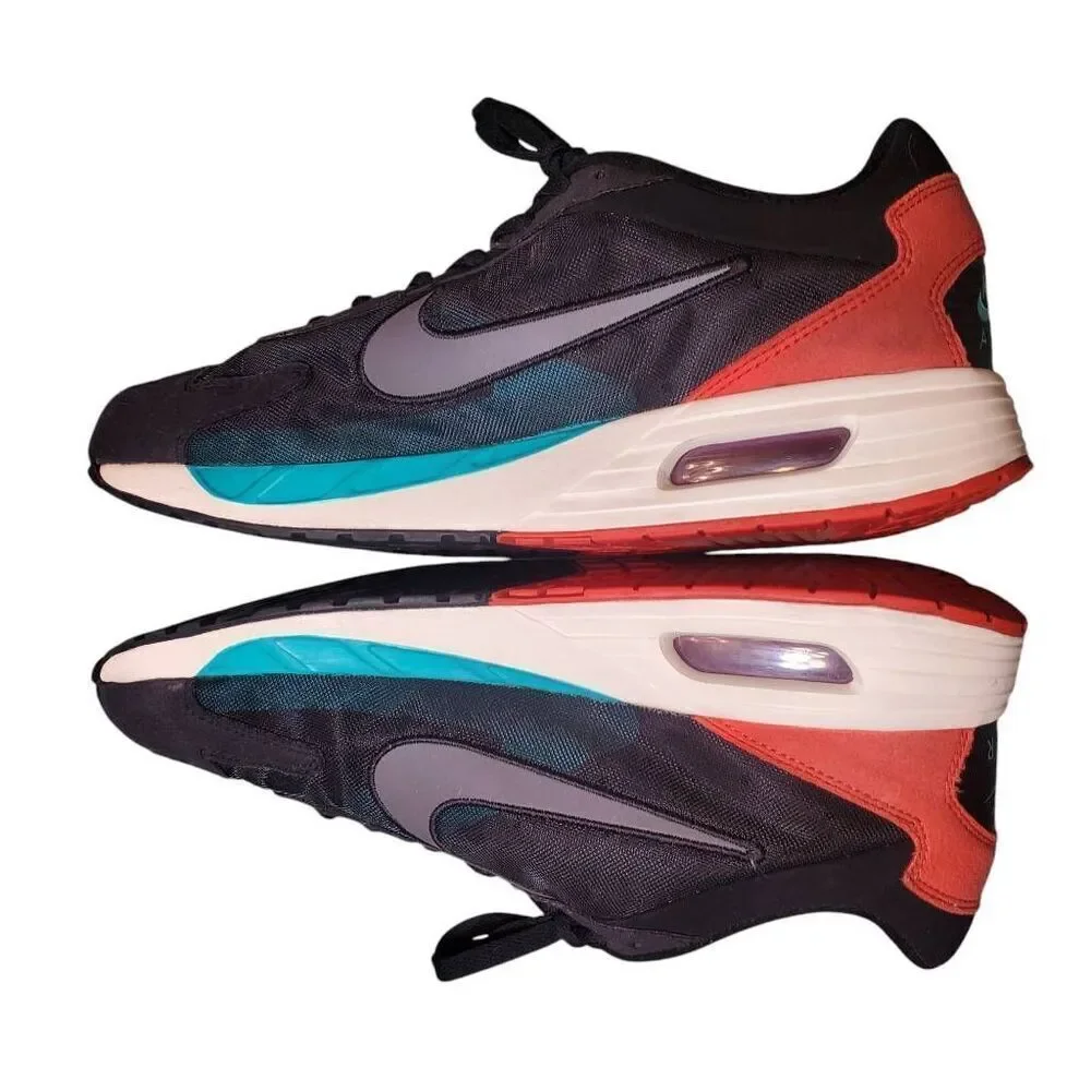Mens Nike Air Max Solo DX3666-001 Sneakers  Black/Jade/Red Low Top Sneakers Shoe